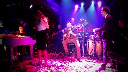 Νατάσα Θεοδωρίδου  -   Δ. Κοντολάζος    Live στο ΦΩΣ