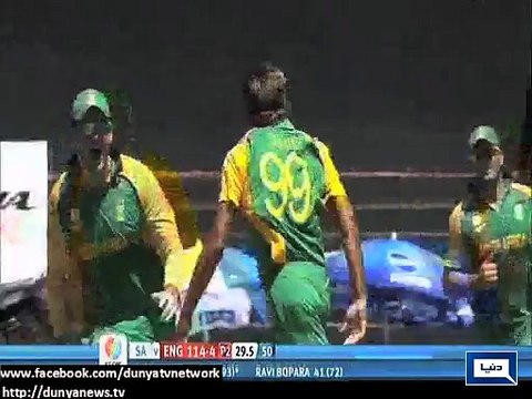 Cricketers born in pakistan and representing other countries