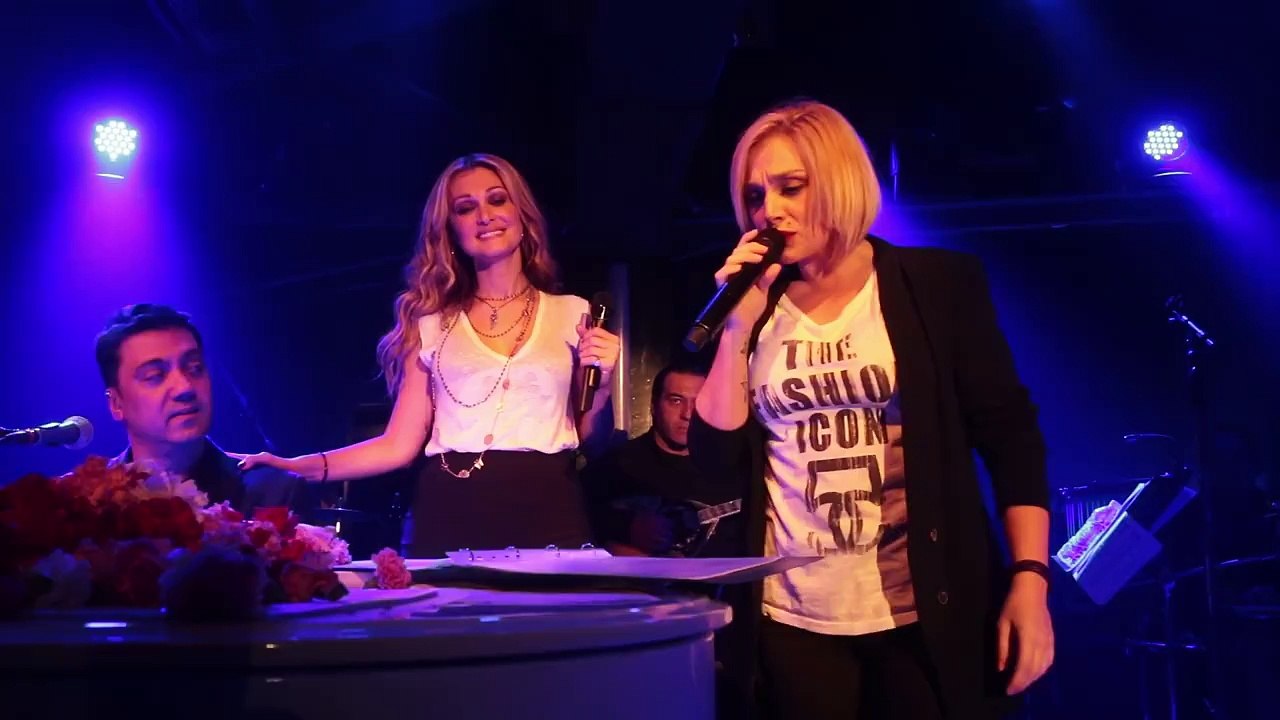 Νατάσα Θεοδωρίδου  -  Ελεονώρα Ζουγανέλη  Live στο ΦΩΣ