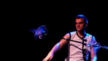 Pokaz żonglerki kijami - Film promocyjny