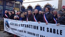 6000 manifestants contre