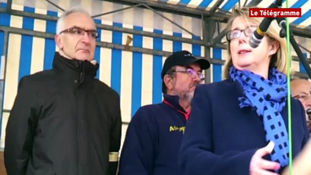 Lannion. Extraction de sable : Corinne Erhel à la tribune