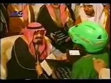 فيديو ..نادر الملك عبدالله يقول للطفال إدعي للشيخ زايد  قمة التواضع