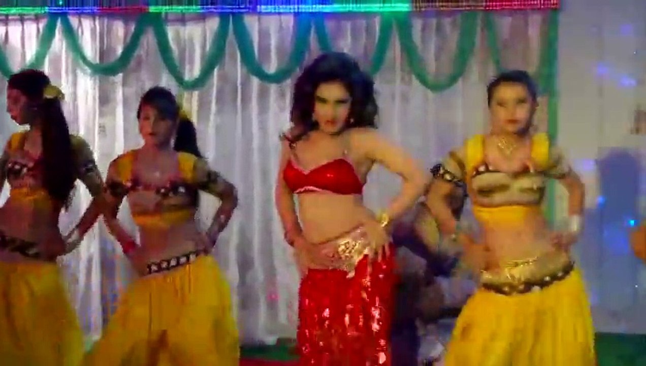 Khilabo Roshe Vora Pan-Hot Girl Porimoni Item song