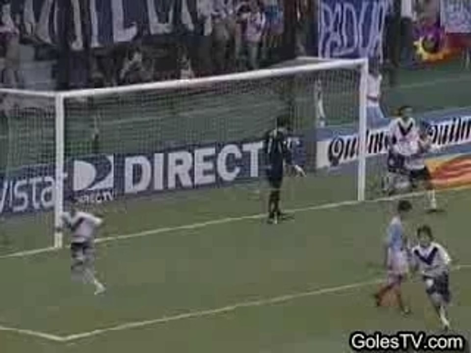 (1-1) - 41m Uglessich (Velez Sarsfield)