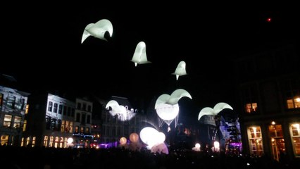 Mons 2015 - Envolée Chromatique (Aérosculpture)