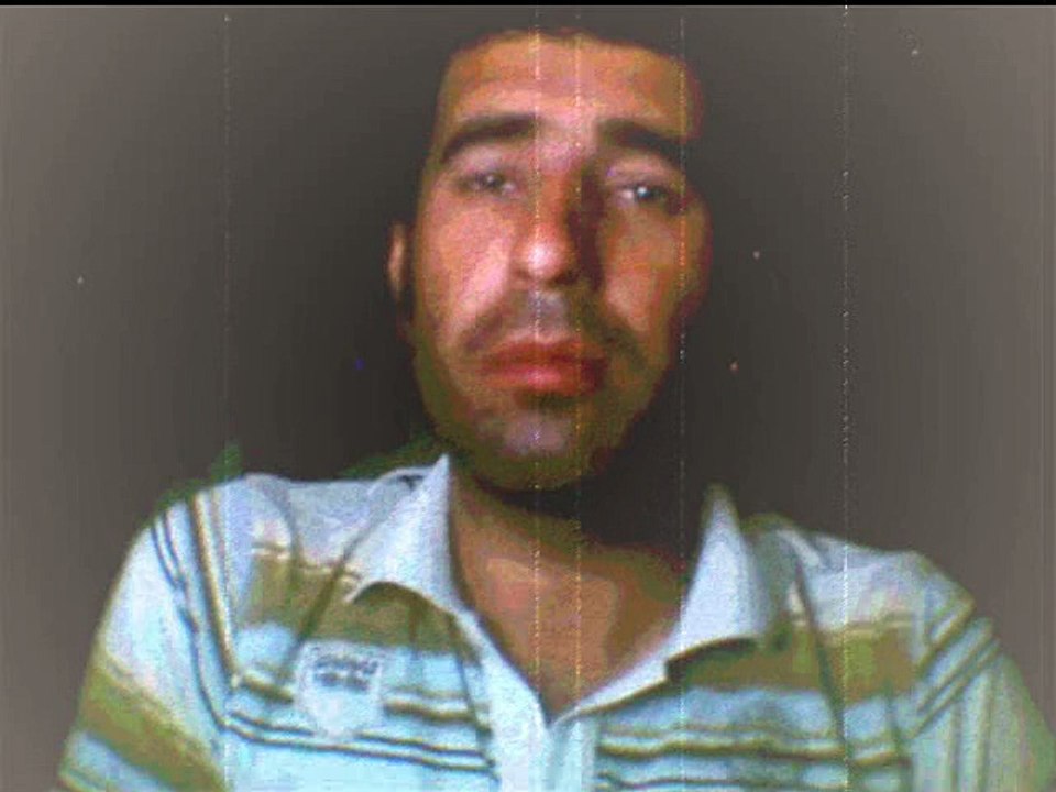 Hasretinle Yandım Gönlüm