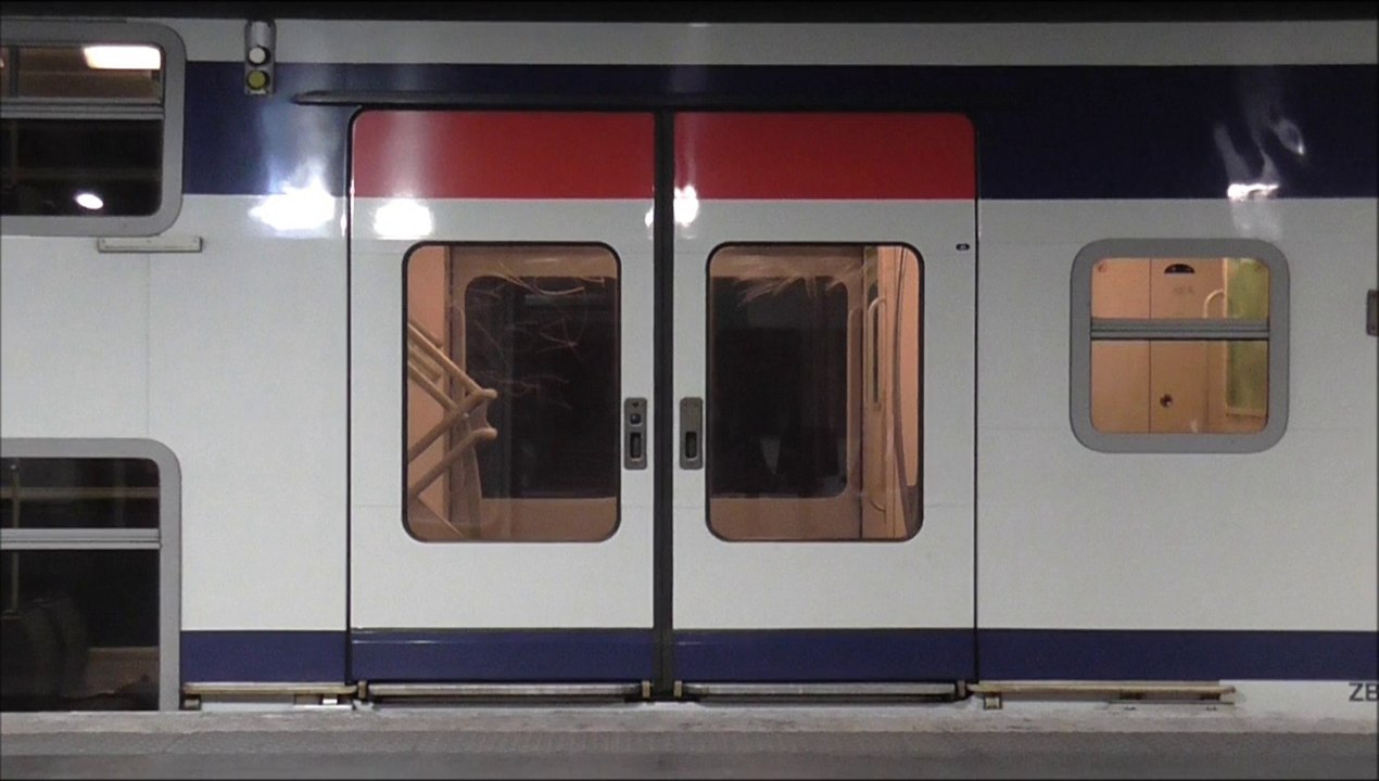 MI2N : Signal sonore et fermeture des portes