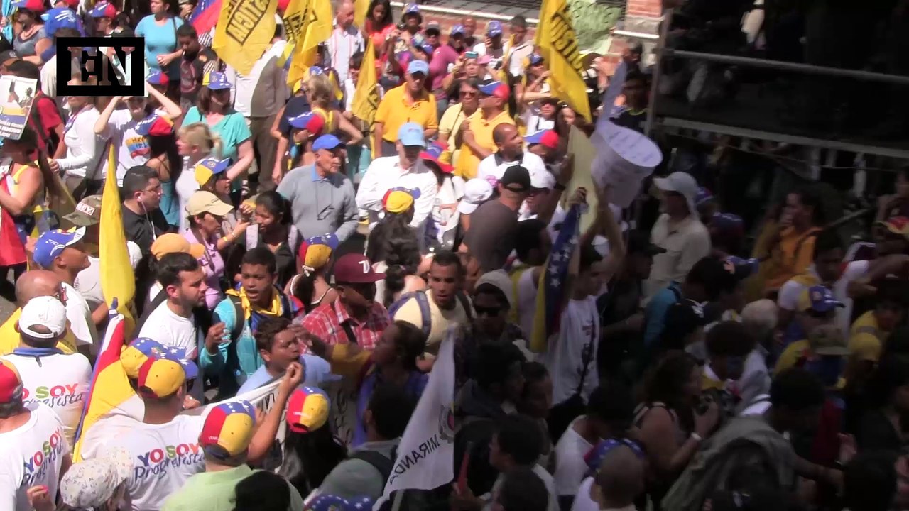Sociedad civil tomó las calles en la Marcha de las Ollas Vacías este #24E