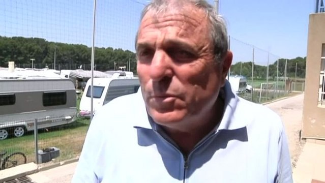 FOOT - L2 - FCIOP - Le terrain d'Istres envahi par des évangélistes