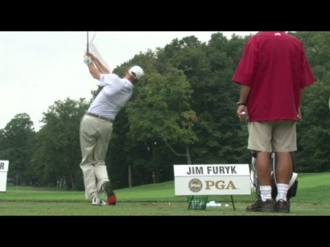 Golf - USPGA : le swing atypique de Furyk