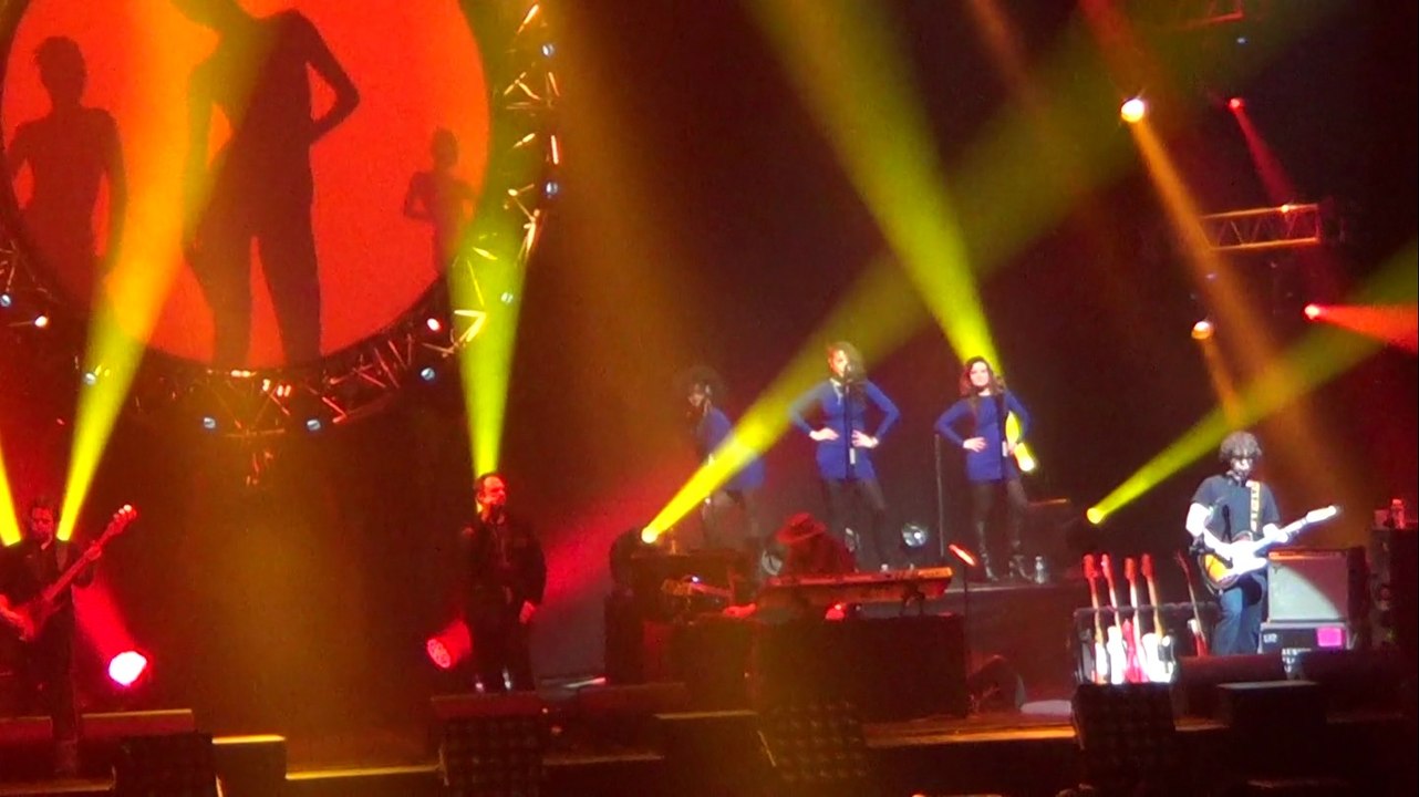 The Australian PINK FLOYD Show - Young lust (Metz 2015)