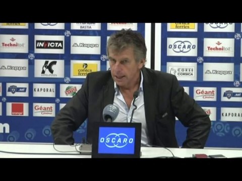 FOOT - L1 - FCL - Gourcuff : «À la rue»