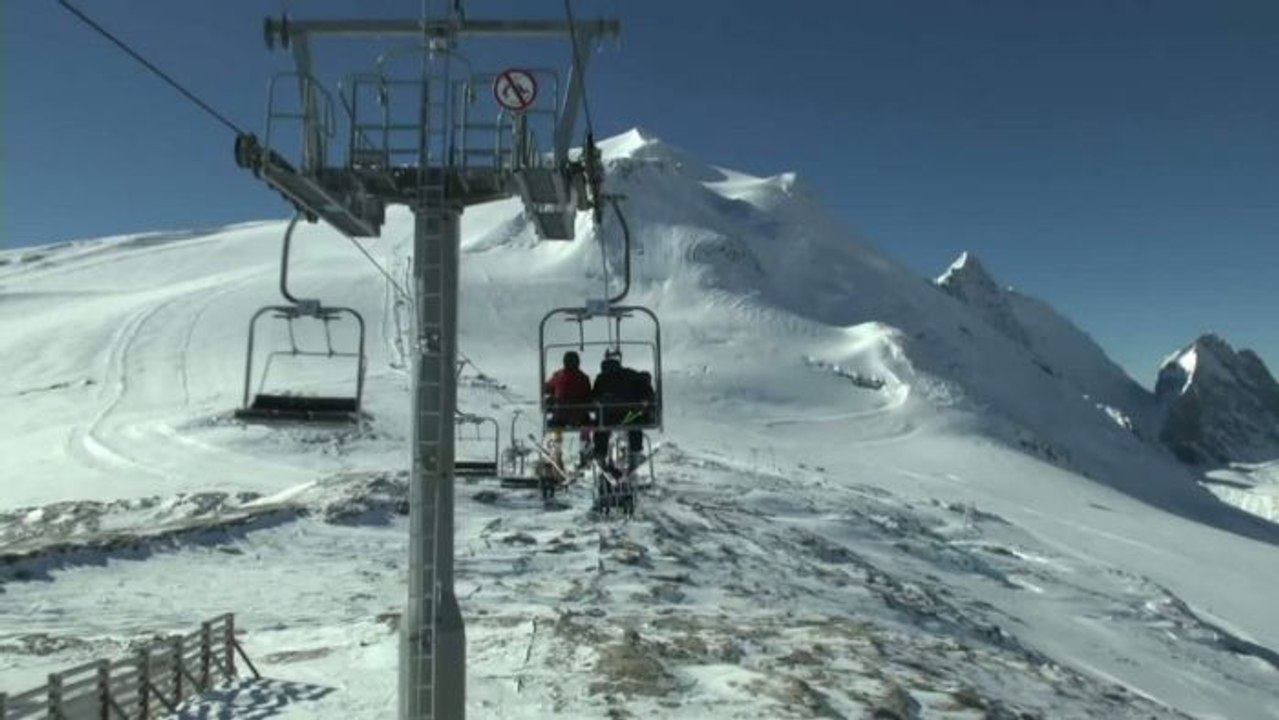 SKI - SOCIÉTÉ : Tignes ouvre ses premières pistes