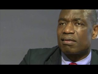 BASKET - NBA : Le regard de Dikembe Motumbo