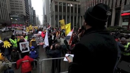 Mısır'daki Darbe New York'ta Protesto Edildi