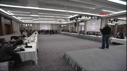 1 Bakan Yıldız: "Türkiye'deki İstikrarlsızlık, Türkiye Düşmanı Üylkelerin Ekmeğine Yağ Sürer"