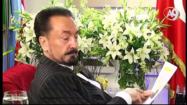 Abdülhakim Arvasi Hazretlerinin torunu Hikmet Üçışık Adnan Oktar’a teşekkür etti.