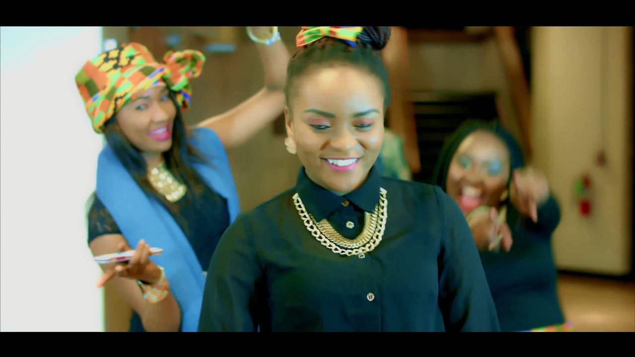 Koffi olomide alobi soki bakonzi bazosala volonté ya peuple te balongwa, JB na WERRASON ba collabo balingi bayiba FALLY, il conseille Mike KALMBAYI de chanter pour sa femme