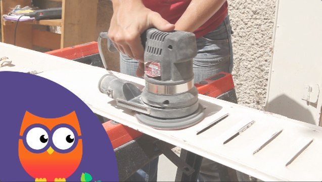 Comment poncer des volets métalliques (Ooreka.fr)