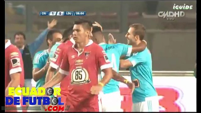 Que bicicleta, amigo! Olha esse golaço no Equador