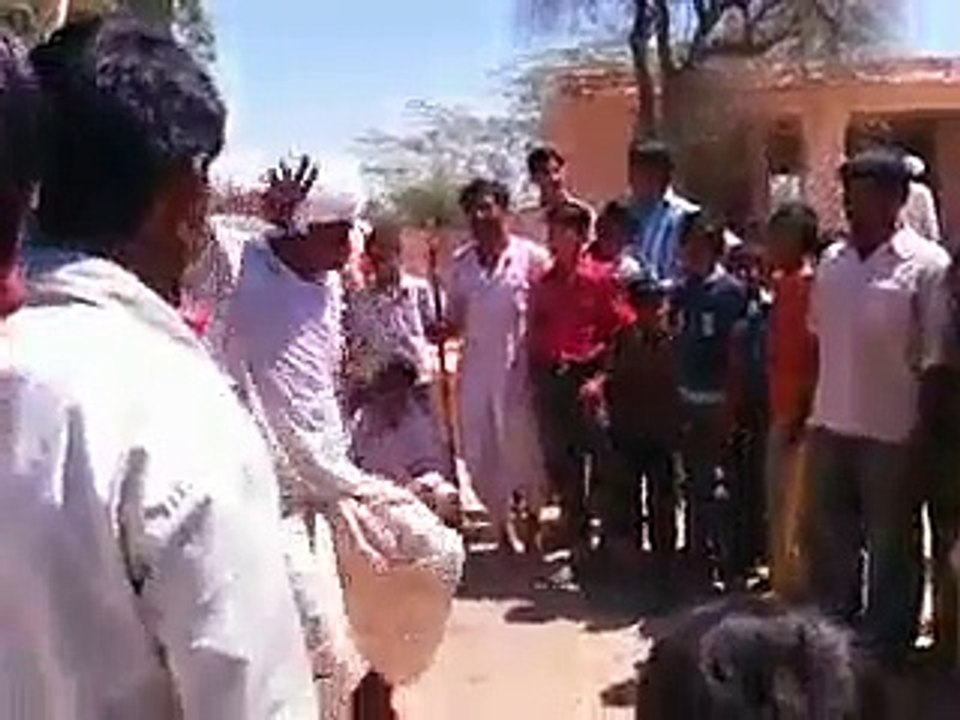 No Age Of Dance - Old Man Dance Folk Song