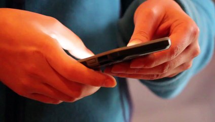 VIDEO: What happens when you drop an iPhone 6 from space?