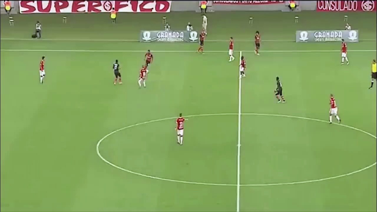Fred Pulls off amazing skill for Shakhtar vs Internacional!