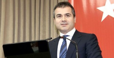 Eski Bakan: Fiyat Artırmak İsteyen Futbolculara İtibar Etmeyin