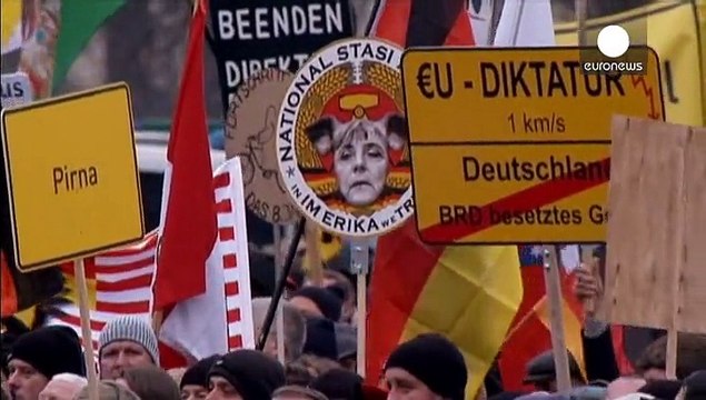Pegida antecipa marcha anti-Islão em Dresden mas não evita protesto antirracismo