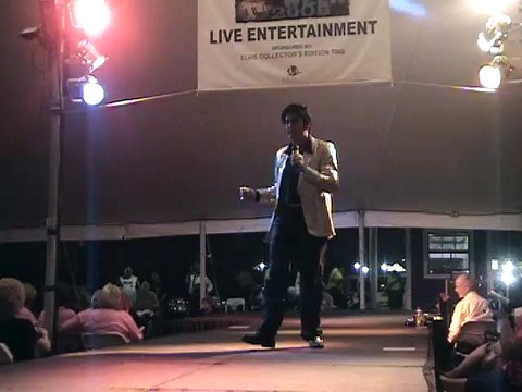 Elvis Tribute Artist sings 'Medley' Elvis Week 2008 video