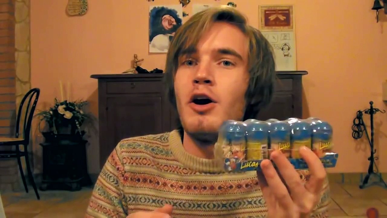 MAIL TIME! (Fridays With PewDiePie)