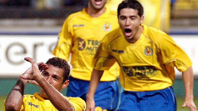 Argentine great Riquelme announces retirement