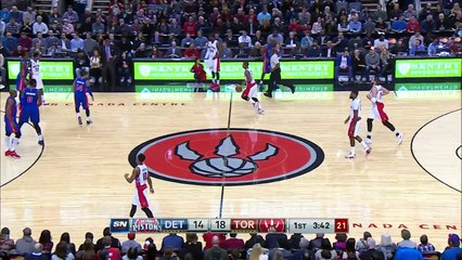 Kyle Lowry ruse toute l'équipe des Pistons en feignant un temps mort