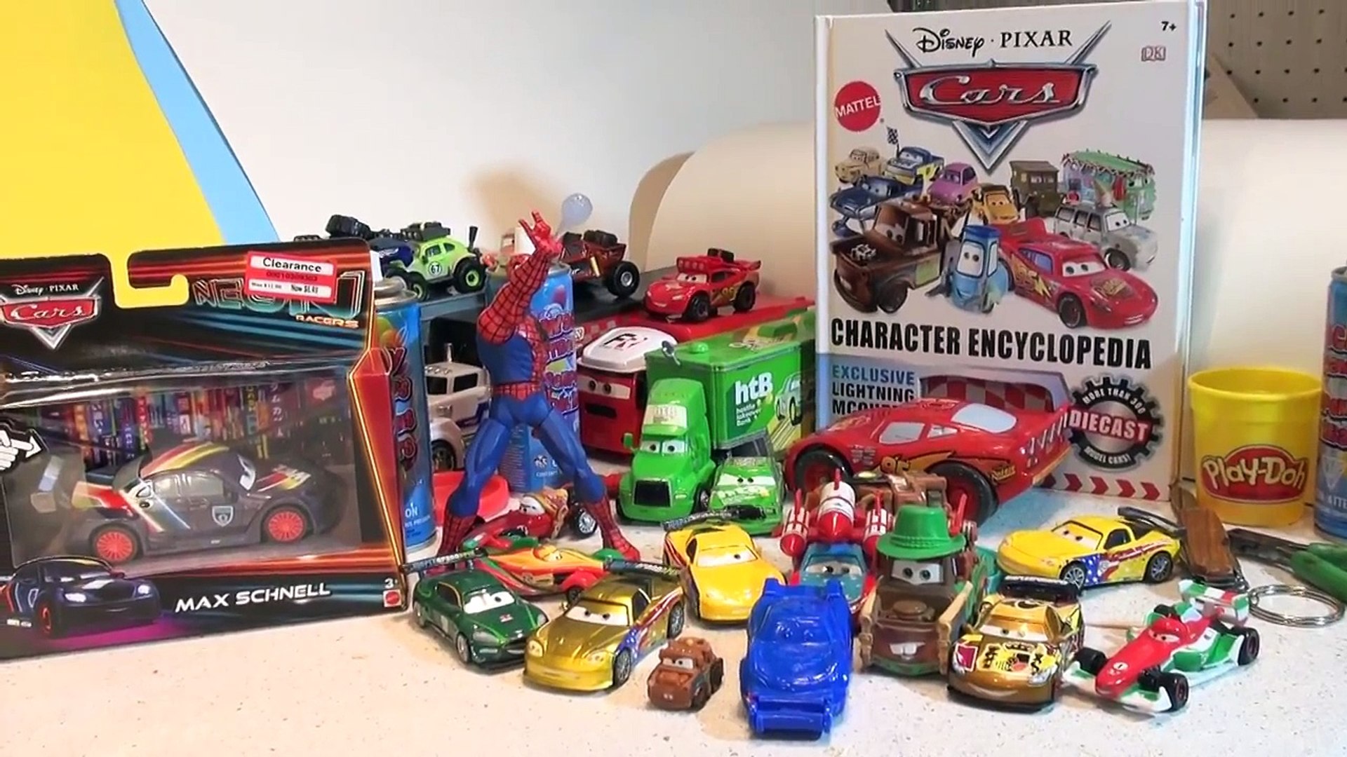 Disney Pixar Cars Lightning McQueen NEON Racers, Unboxing MAX