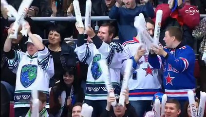 Rus hokeycinin klas penaltı atışı taraftarı coşturdu