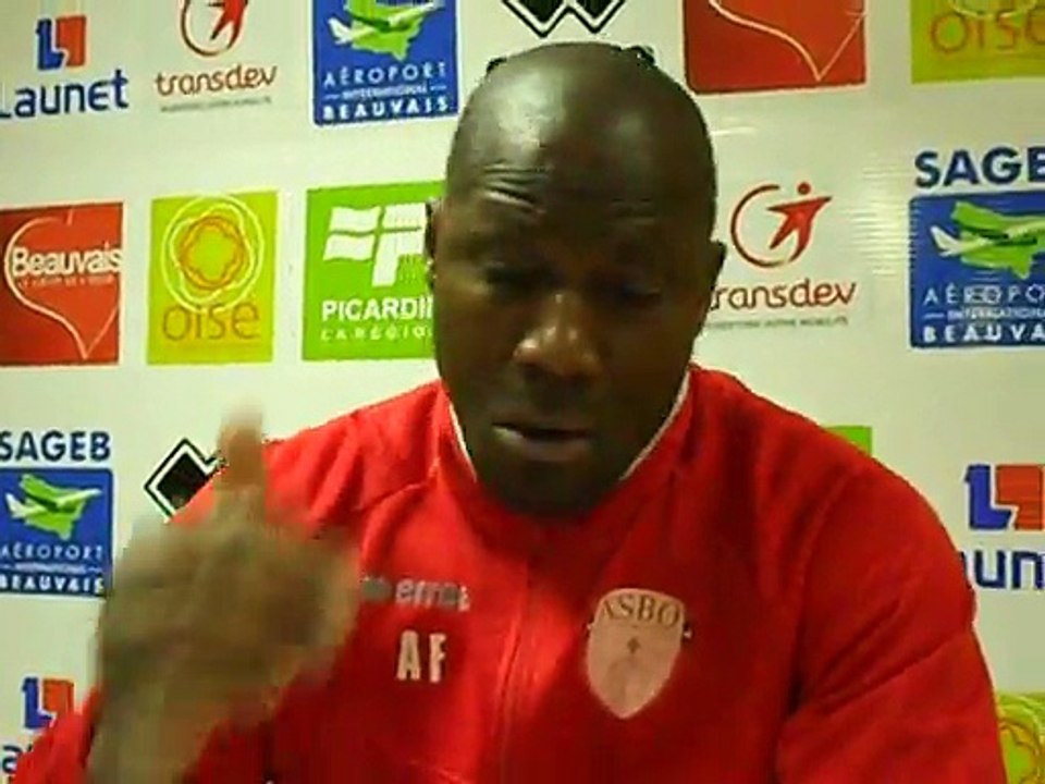Beauvais : quand l'entraîneur traite ses joueurs de couilles molles