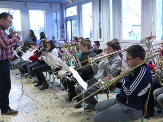 Saint-Pol-sur-Ternoise : la classe orchestre au tableau