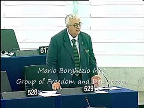 “Non punite la Danimarca perchè ha chiuso le frontiere”: Borghezio contro il Parlamento Europeo
