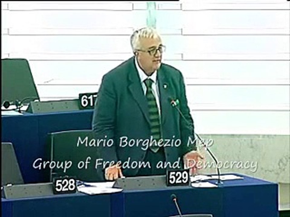 “Non punite la Danimarca perchè ha chiuso le frontiere”: Borghezio contro il Parlamento Europeo
