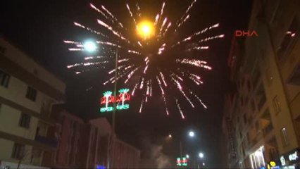 Hakkari'de Kobani Kutlaması Ek