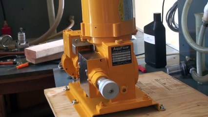 Loading Oil into a Hydraulic Diaphragm Metering Pump