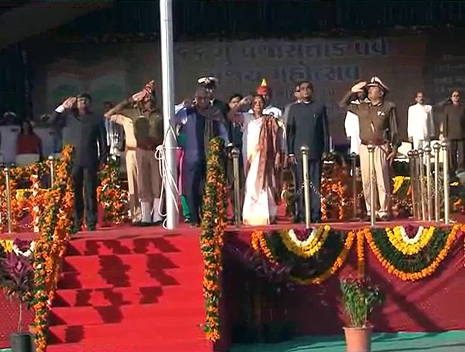 CM Anandiben, Governor Kolhi at Flag Hoisting in Devbhoomi Dwarka on R Day