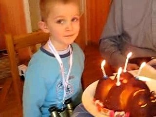 Enfin ! Je souffle mes 4 bougies !!!