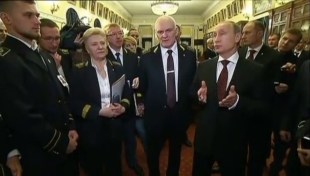 L'armée ukrainienne n'est pas une armée mais une légion étrangère , lance Poutine