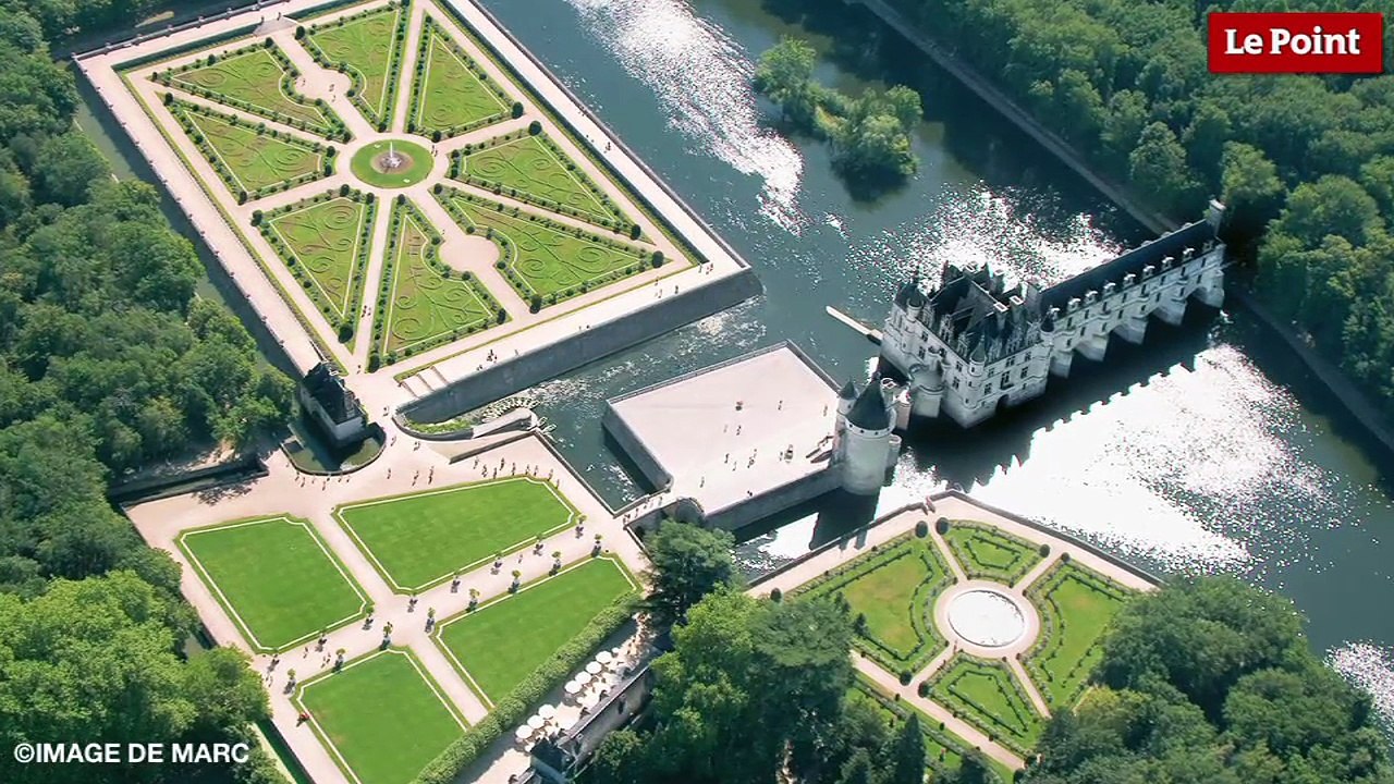 Visite interdite au château de Chenonceau #1 : le Bal des seins nus de 1577