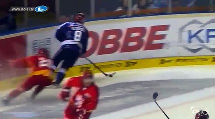 Roosters Nick Petersen scores unbelievable goal