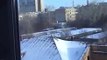 Crowboarding: Russian roof-surfin' bird caught on tape