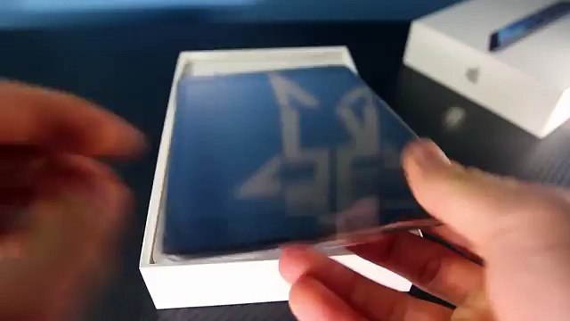 iPad Mini 2 Retina First Unboxing & Quick Overview & Mini 1 Comparison