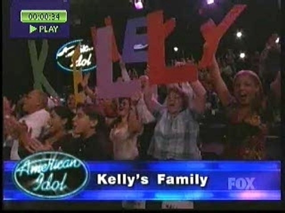 Kelly Clarkson - It's Raining Men @ AI